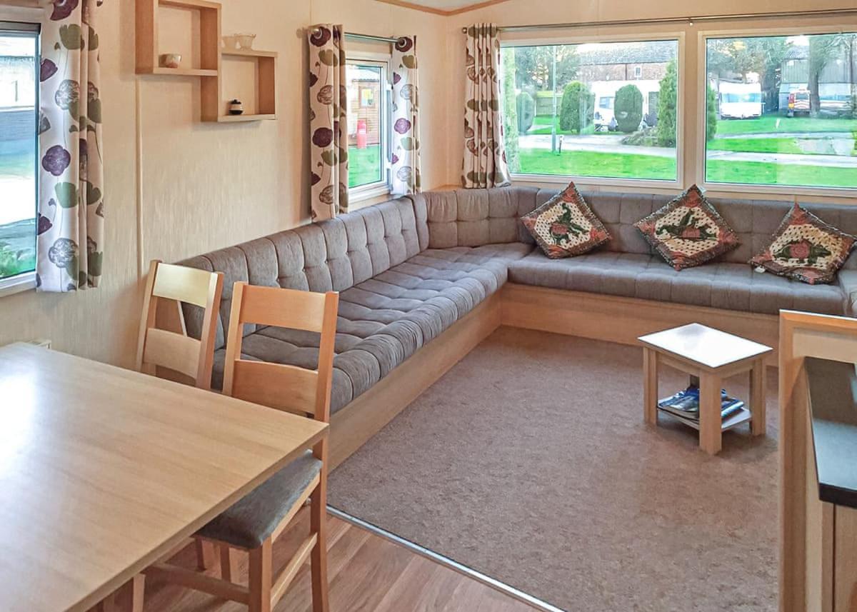 Tollerton Holiday Park Huby Extérieur photo